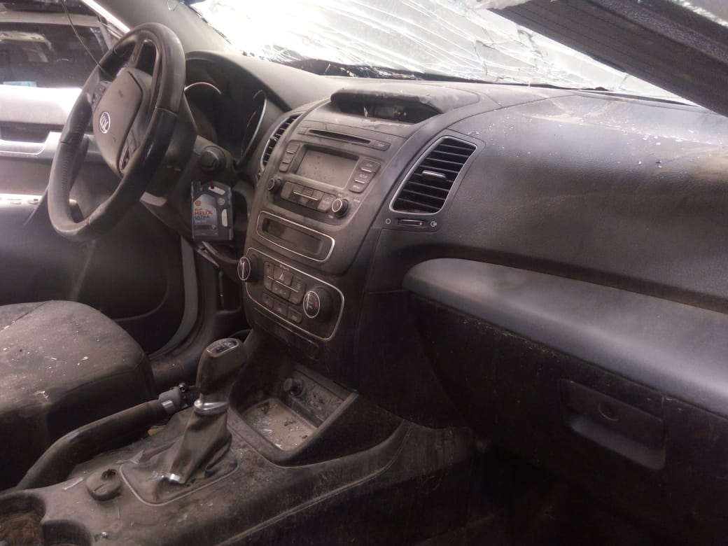  Kia SORENTO 2014    EN DESARME